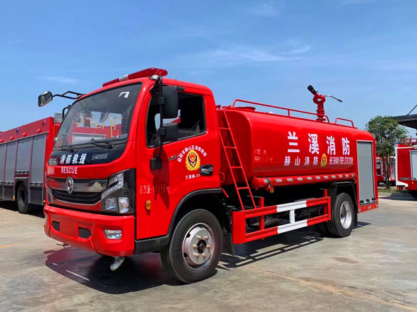 8立方東風(fēng)消防灑水車